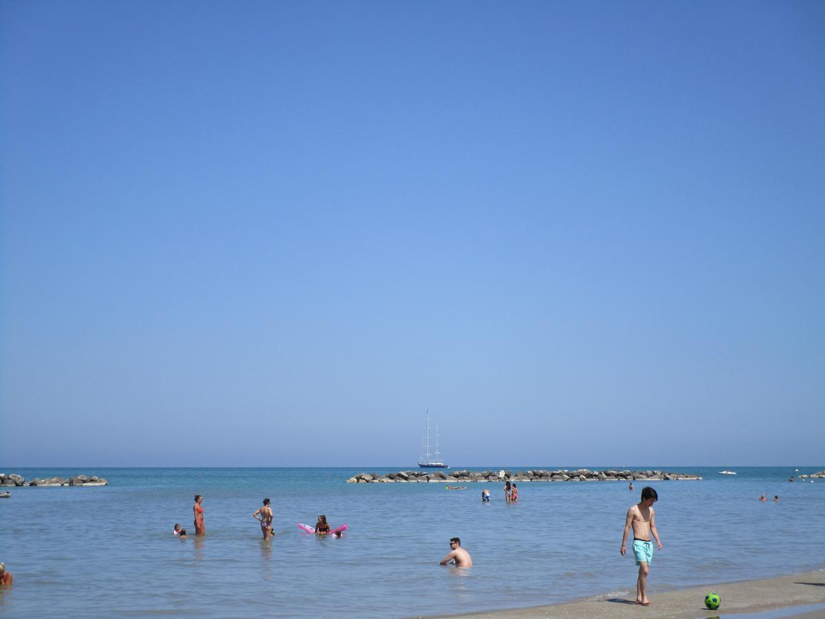 Albergo Primavera Senigallia Zewnętrze zdjęcie